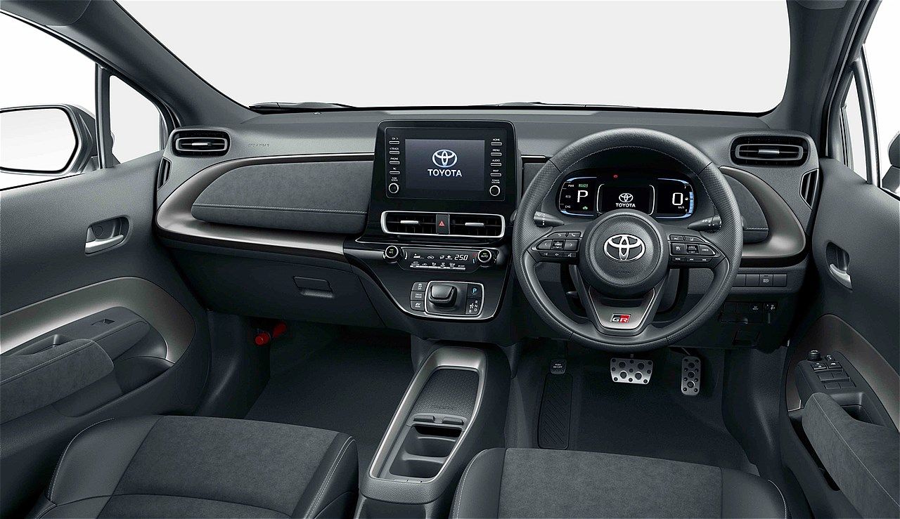 トヨタ「アクアGR SPORT」（写真：トヨタ自動車）