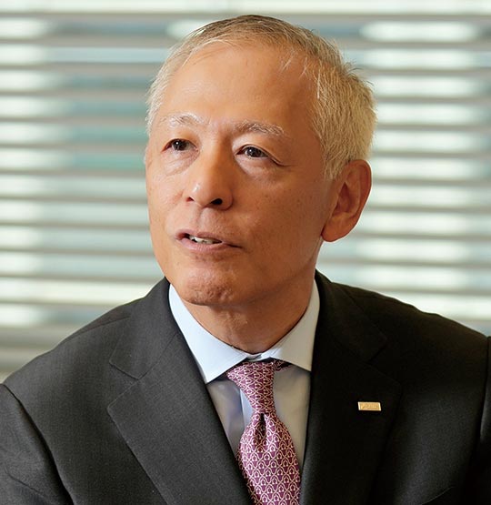 頭取CEO 福留 朗裕氏