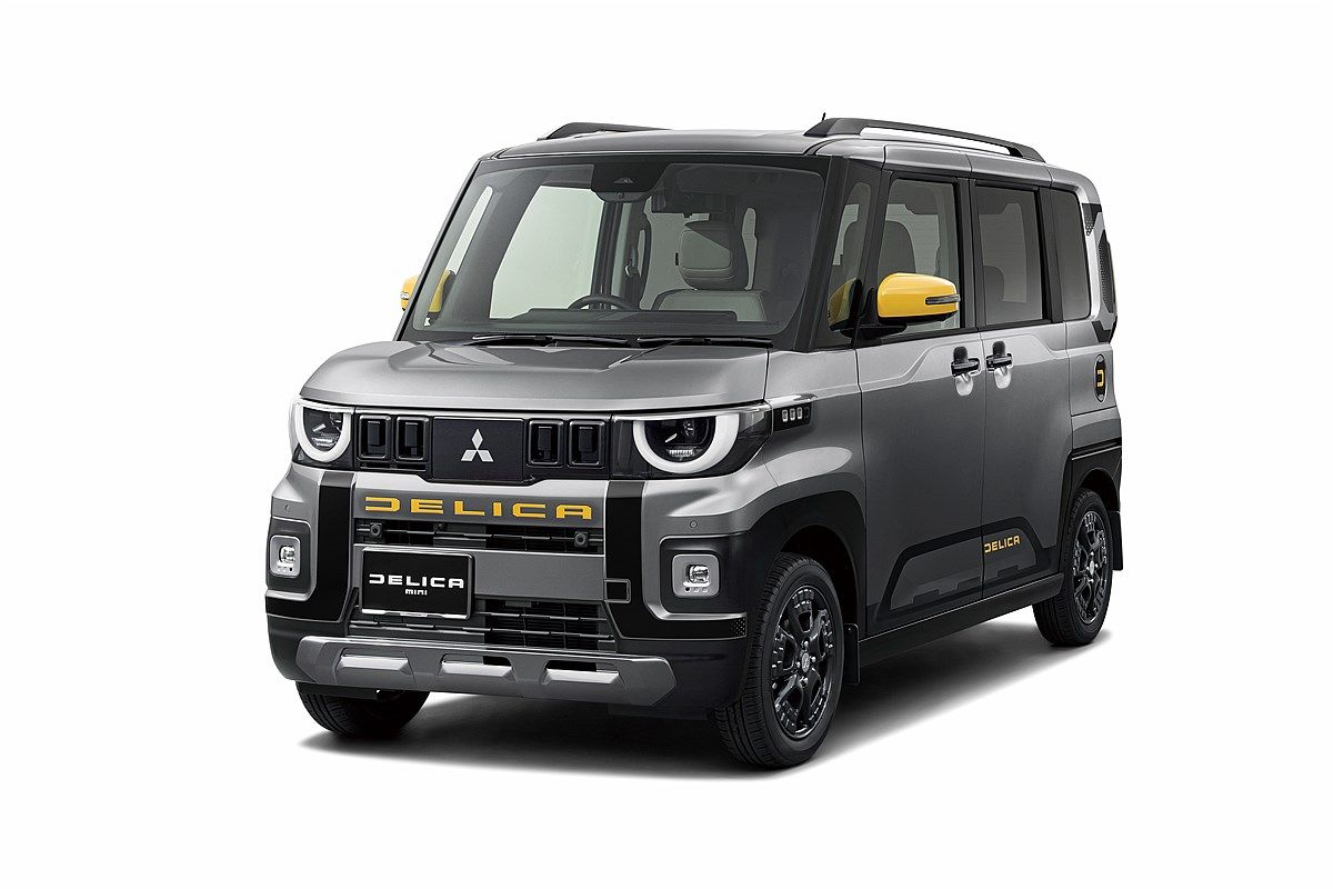 三菱から発売された軽スーパーハイトワゴンの新型「デリカミニ」（写真：三菱自動車）