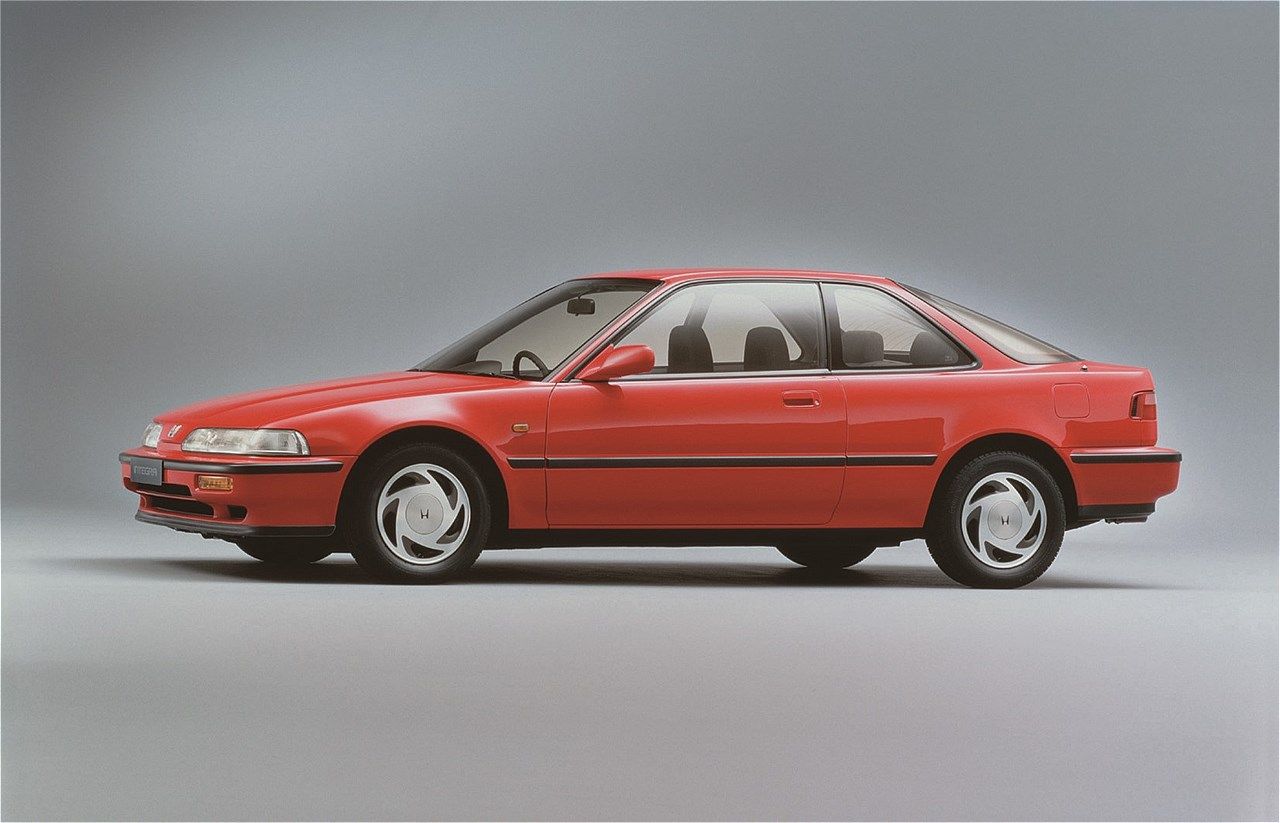 1989年発売のホンダ「インテグラ」（写真：本田技研工業）