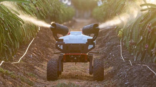 中国で農作業｢無人機械｣需要が急拡大の背景 農薬散布､見回り､運搬など様々な用途に対応 | 「財新」中国Biz＆Tech | 東洋経済オンライン
