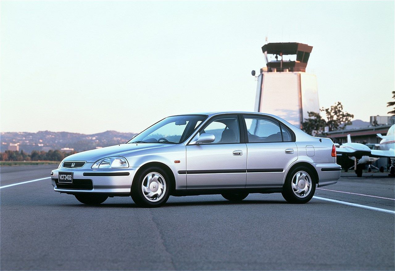 ホンダのEK型シビック フェリオ（写真：本田技研工業）