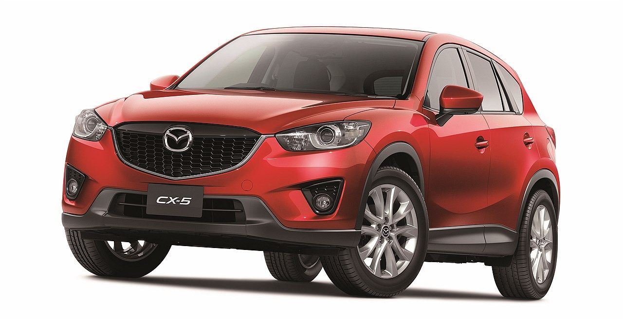 マツダから2012年に発売された初代「CX-5」（写真：マツダ）