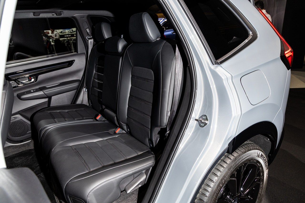 ホンダ新型「CR-V e:HEV」（写真：三木 宏章）