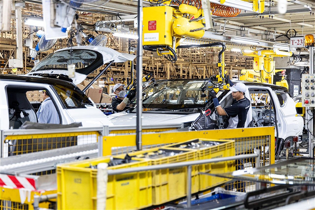 エクスフォースHEVなどの生産を行う、三菱のレムチャバン工場（筆者撮影）