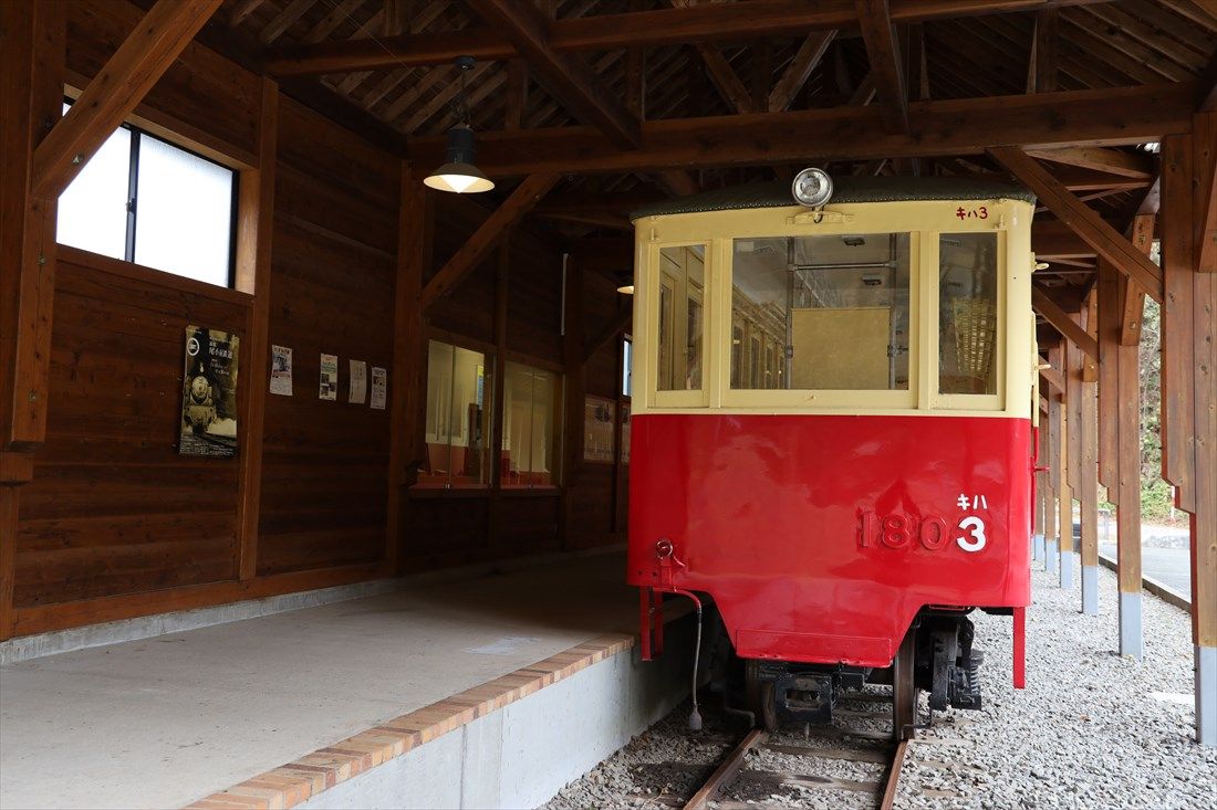 保存されている尾小屋鉄道のキハ3（撮影：南正時）