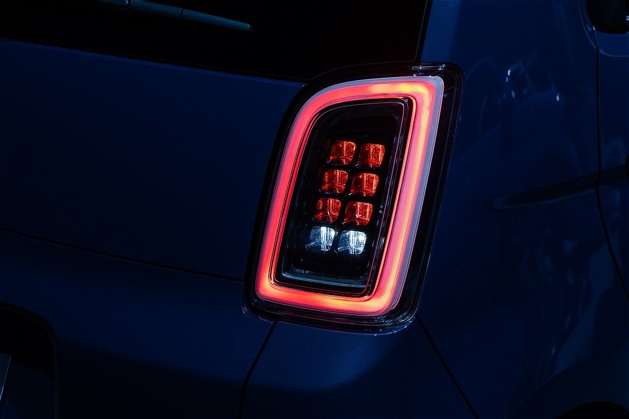 ホンダの新型軽自動車EV「N-ONE e:」（写真：三木 宏章）