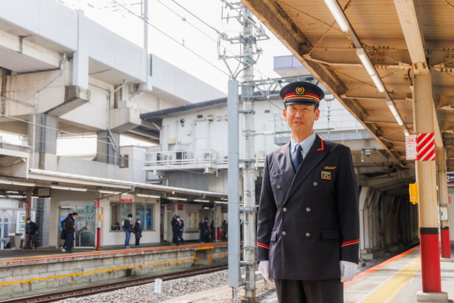 東武鉄道の久喜駅長