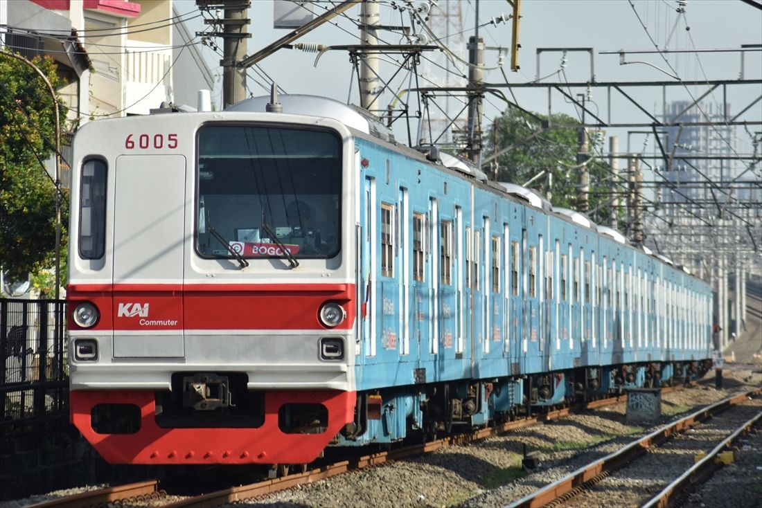 元東京メトロ6000系のチョッパ制御車両。複数編成に廃車が発生しているが、残る編成に対しては更新工事が行われる予定（筆者撮影）