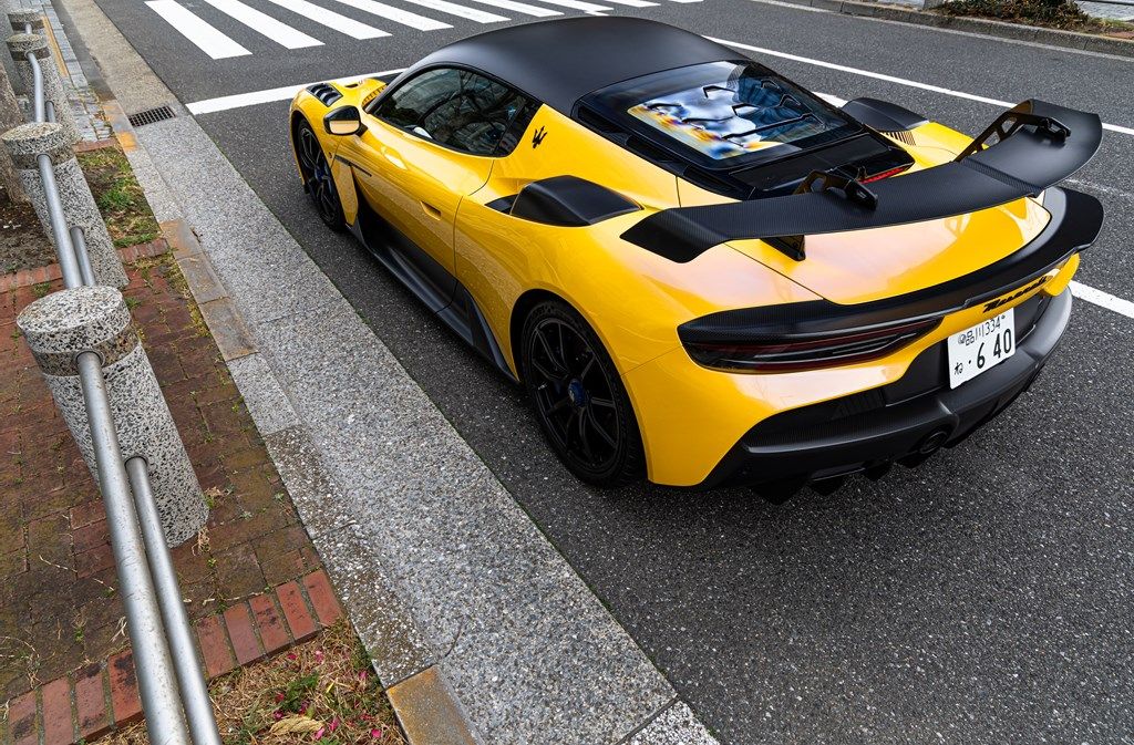 マセラティの最新モデル「GT2ストラダーレ」（写真：三木 宏章）