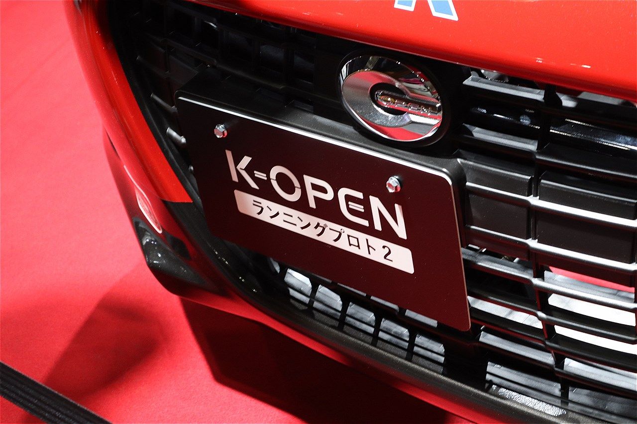 ダイハツの「K-オープン ランニングプロト2」（写真：筆者撮影）