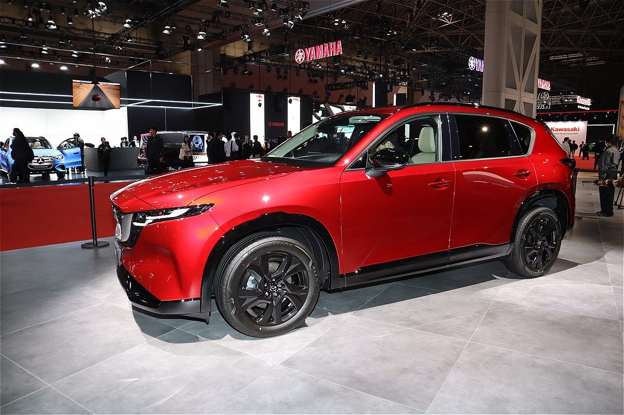ジャパンモビリティショー2025に展示されたマツダの新型「CX-5」（筆者撮影）