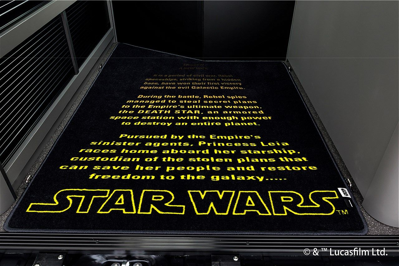 スター・ウォーズの世界観が広がるトイファクトリーのキャンピングカー「ダビンチ6.0＜スター・ウォーズ＞エディション」（写真：トイファクトリー）