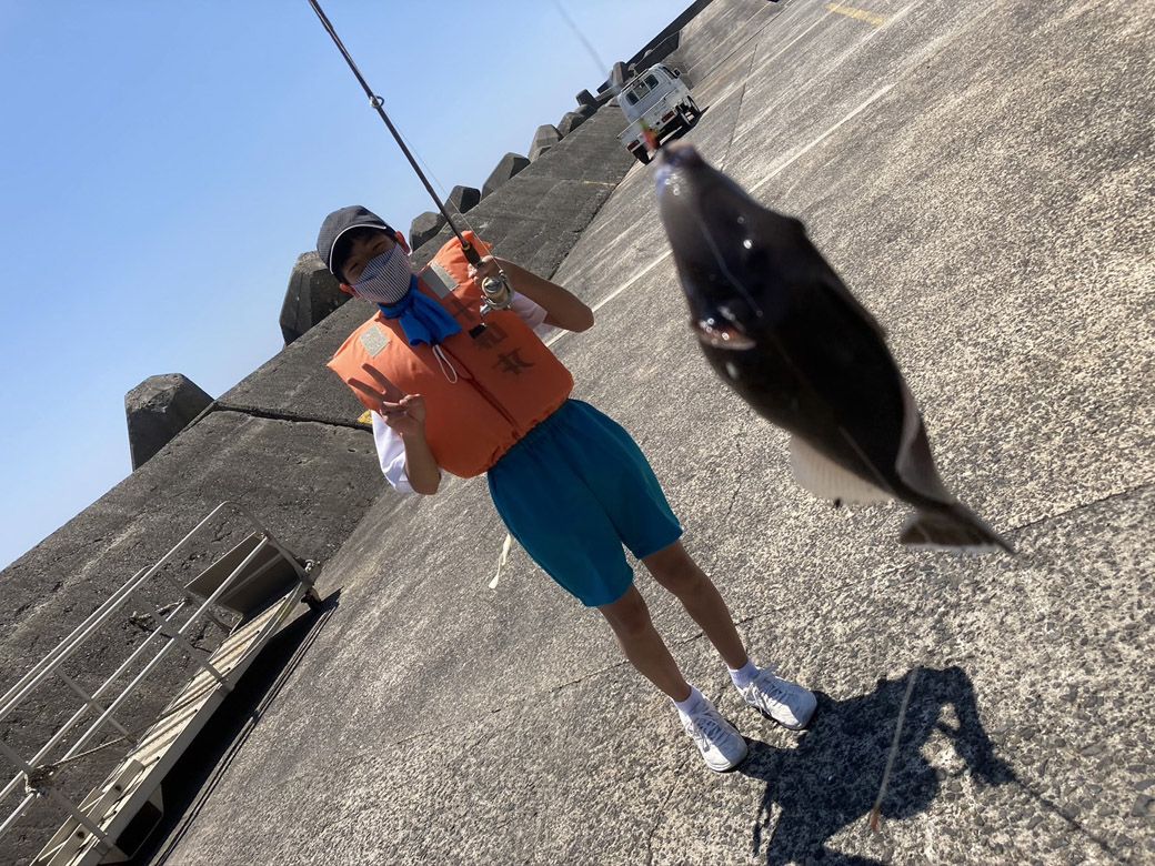 釣り遠足で魚を釣った時の様子（画像提供：片野田隆紀）