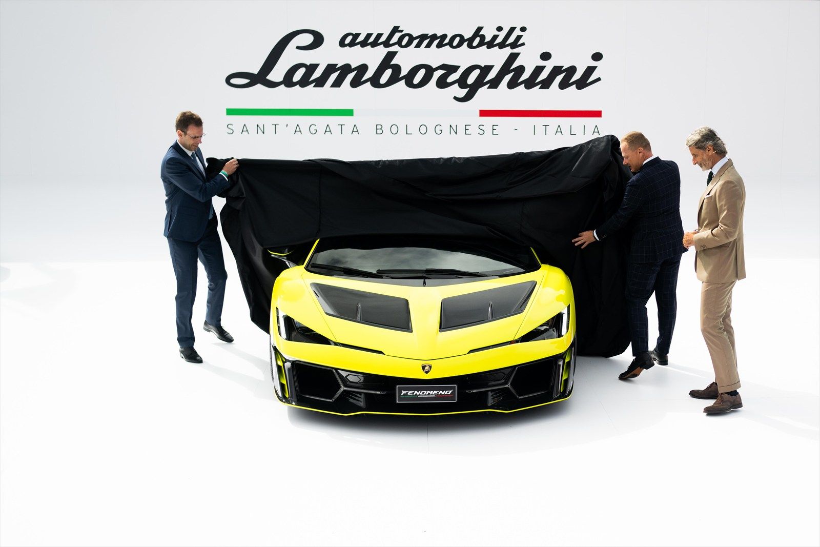 Lamborghini Fenomeno（写真：Lamborghini）