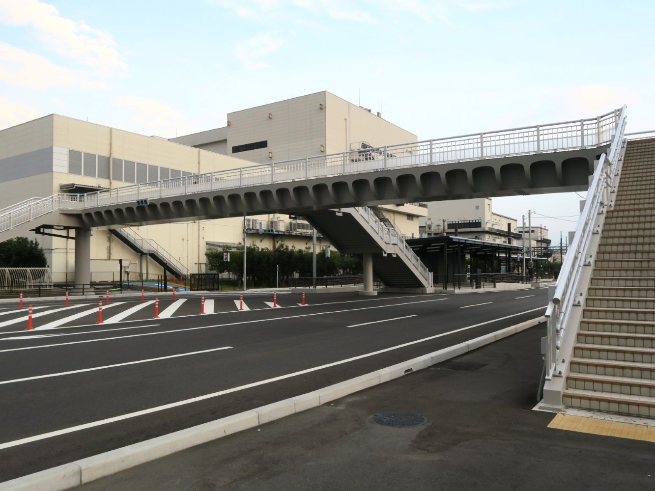 「芳賀・高根沢工業団地」の歩道橋