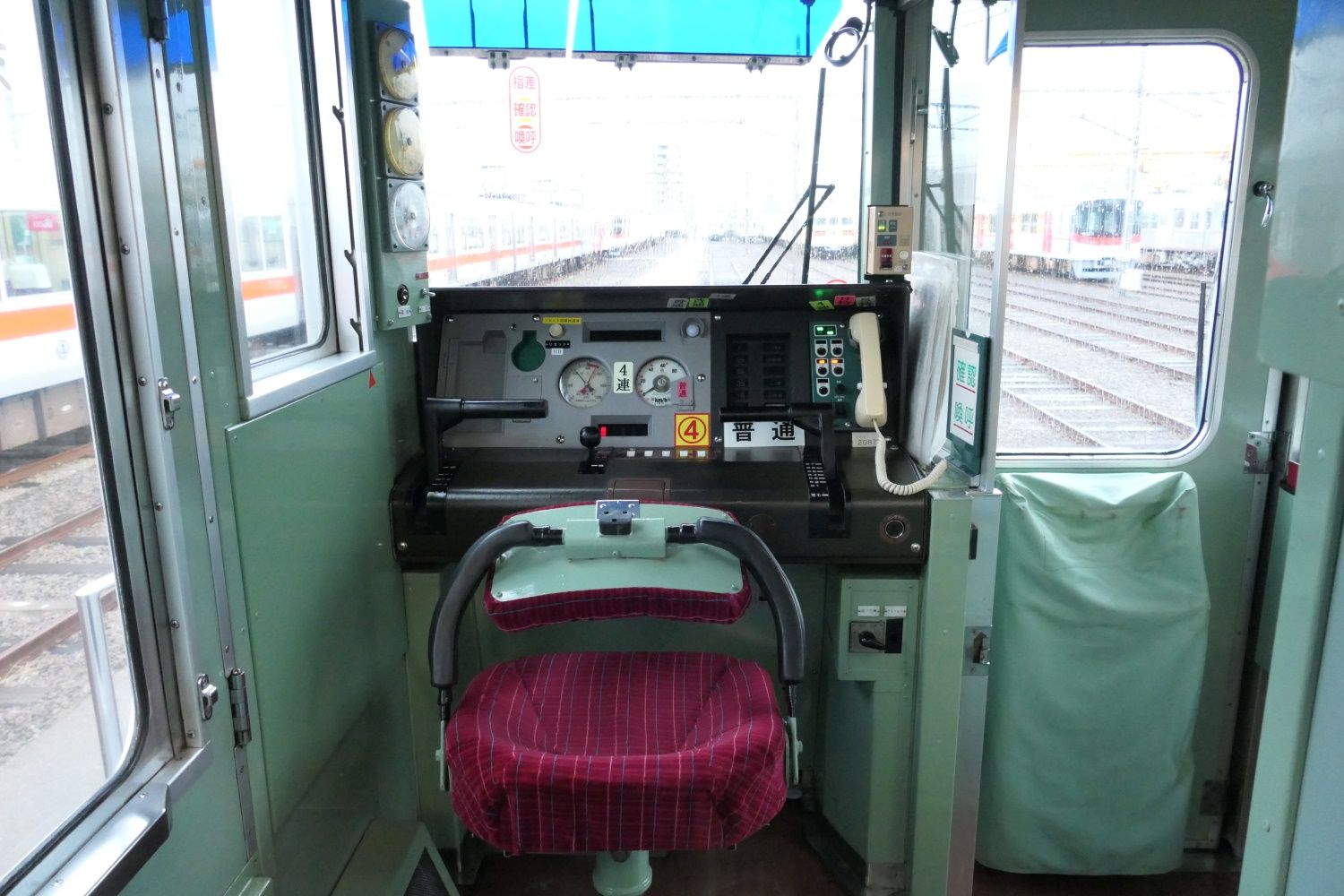 山陽電車 5000系　運転席