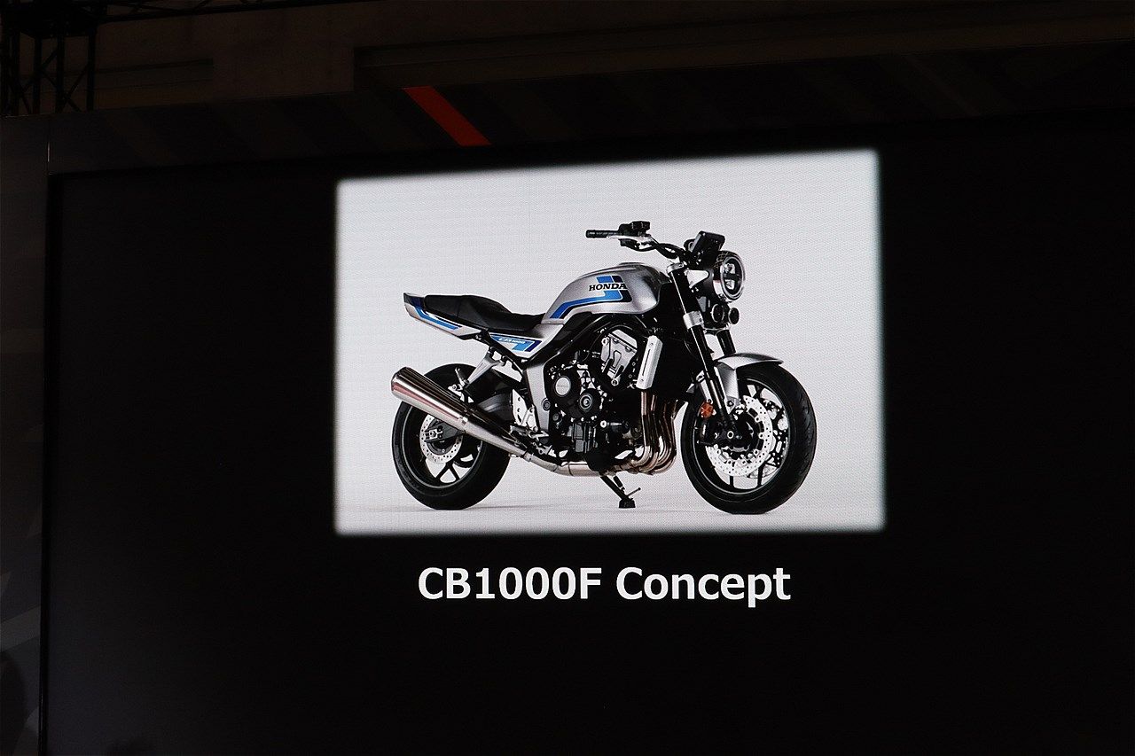 第52回 東京モーターサイクルショーに展示されたホンダ「CB1000Fコンセプト」(筆者撮影）