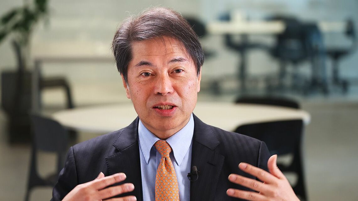 中小企業庁 長官 山下 隆一氏のインタビューカット