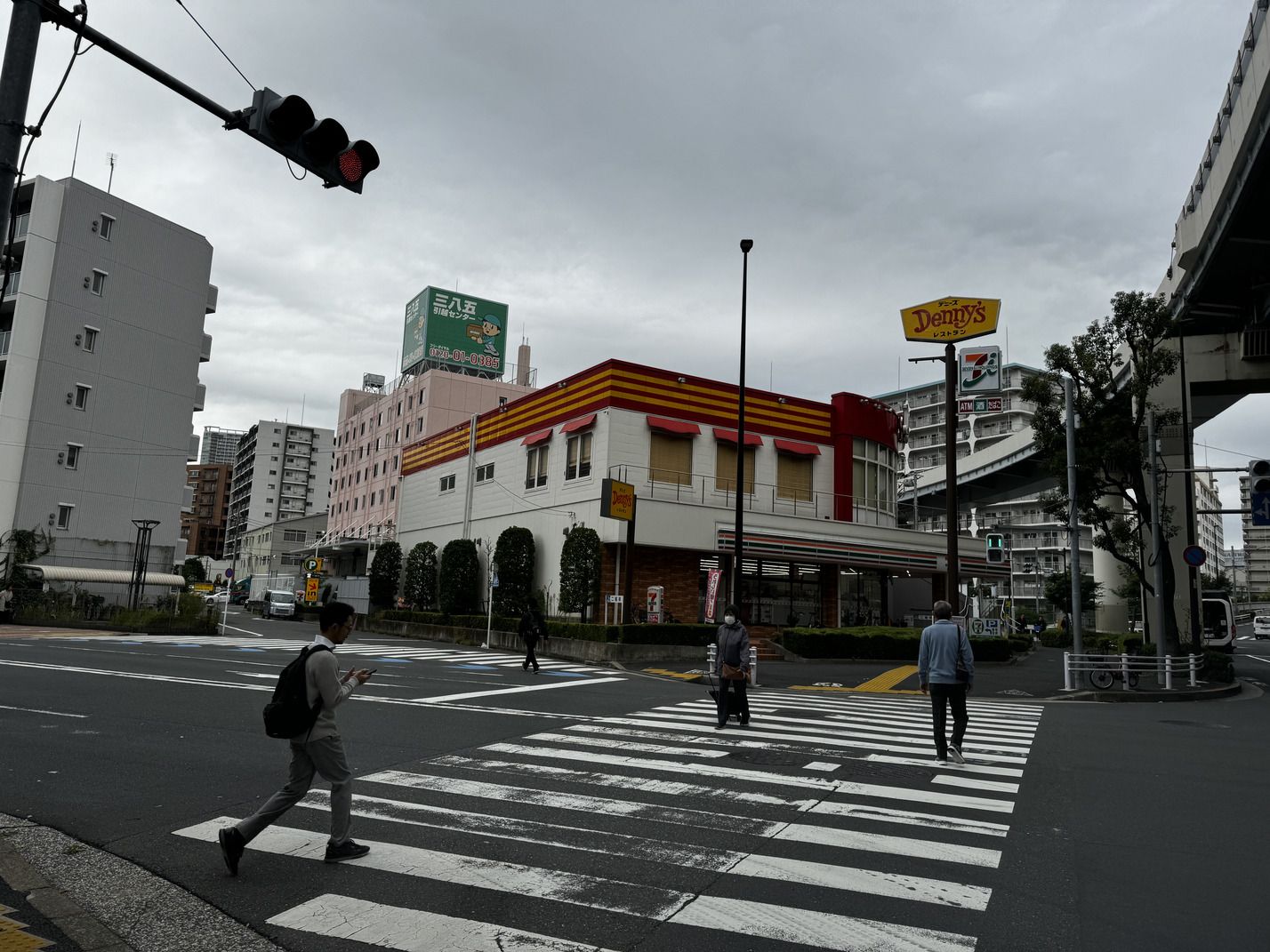 枝川駅(仮称)の予定地にはデニーズがある（写真：編集部撮影）