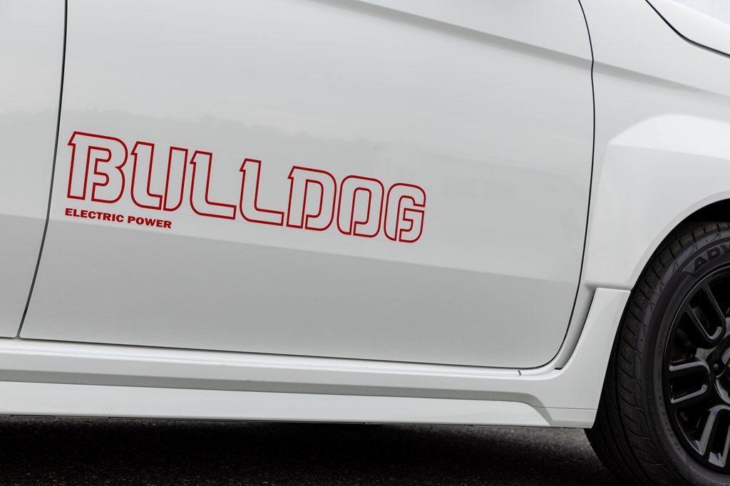 ホンダアクセスの純正アクセサリーを装着したホンダ「Super-ONE」（写真：三木 宏章）