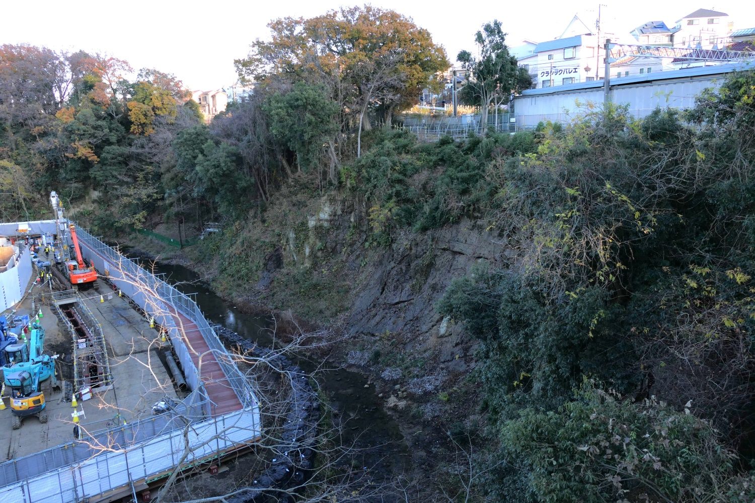 鶴ケ峰駅周辺連続立体交差事業