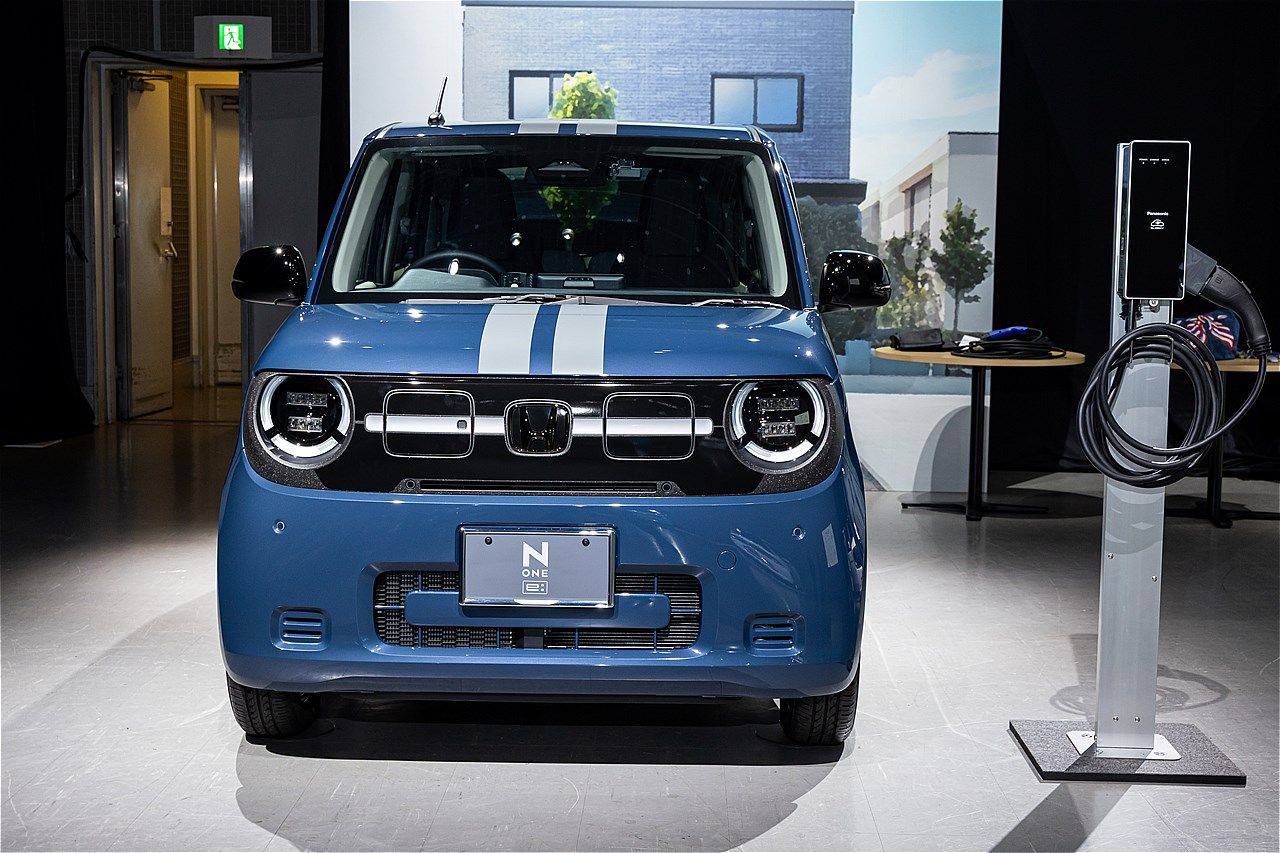 ホンダの新型軽自動車EV「N-ONE e:」（写真：三木 宏章）