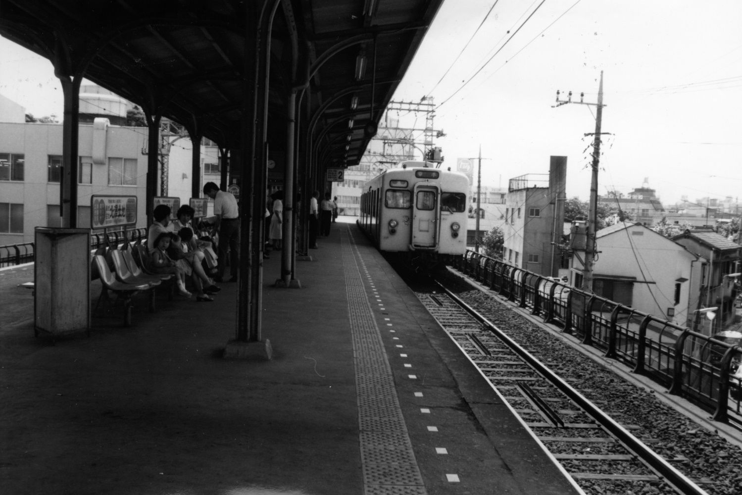 業平橋駅のホーム＝1978年（写真：東武博物館）