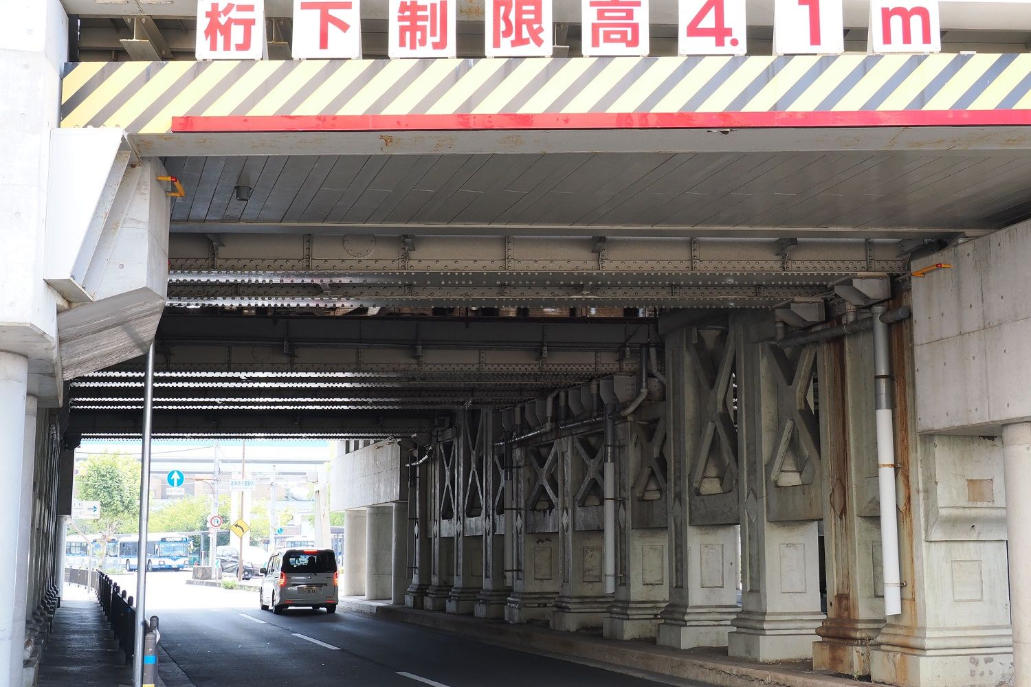 かつて枝川に架けられていた橋梁。この真上にホームがある（撮影：伊原薫）