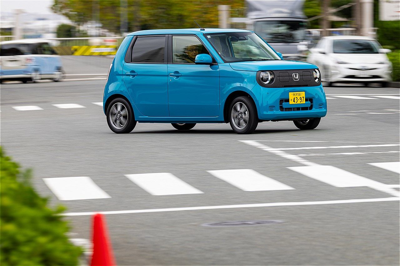 ホンダの軽乗用車クラスBEV「N-ONE e:」（写真：三木 宏章）