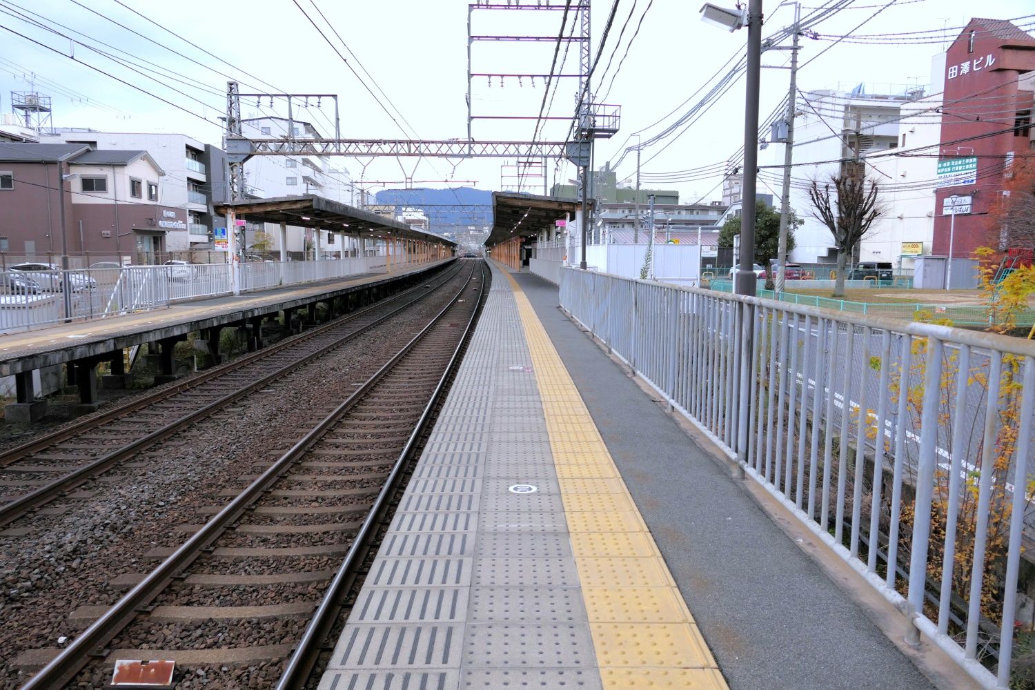 近鉄奈良線　新大宮駅