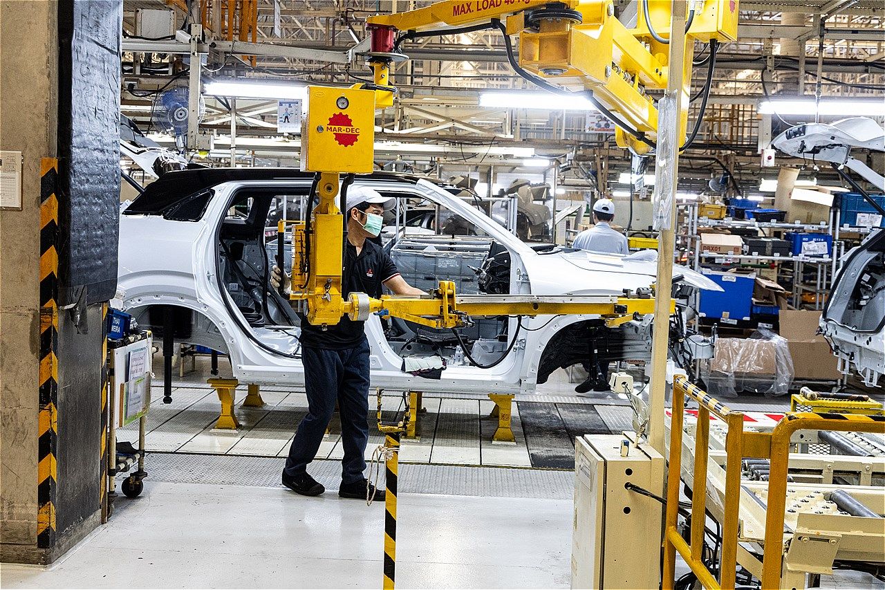 エクスフォースHEVなどの生産を行う、三菱のレムチャバン工場（筆者撮影）
