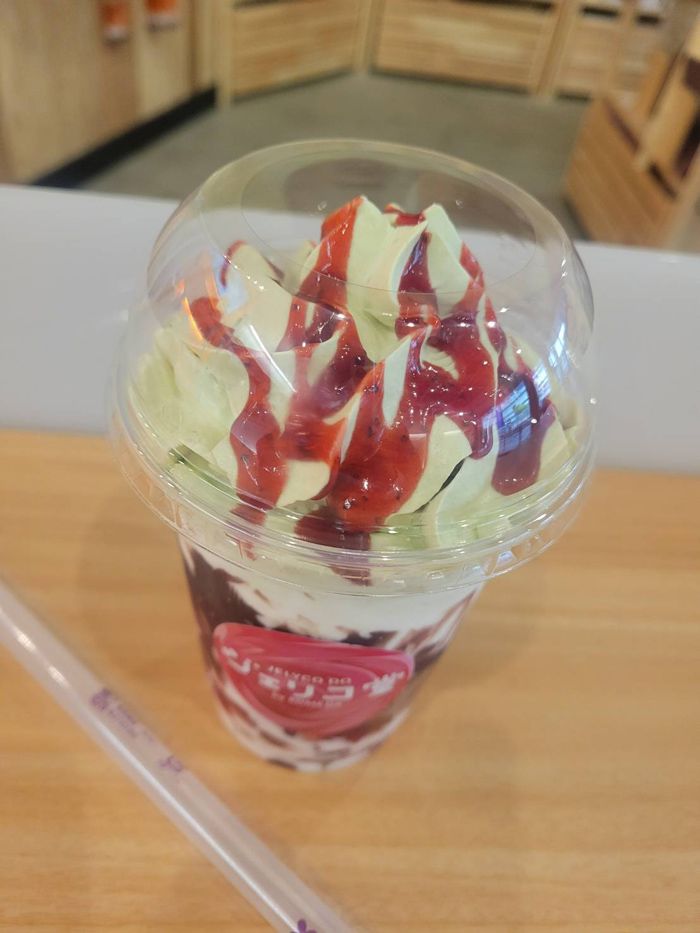 フラペチーノを彷彿とさせるビジュアル（筆者撮影）