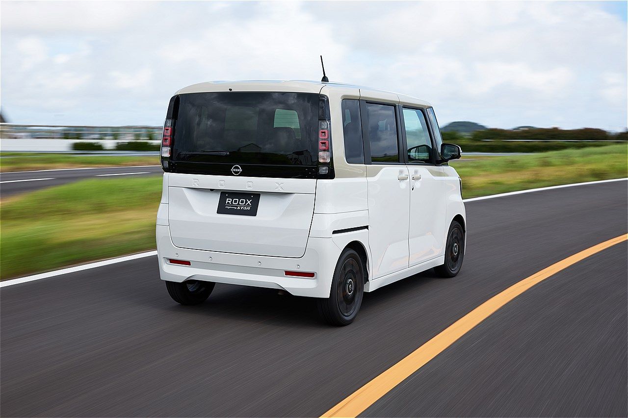 日産の新型軽自動車「ルークス」（写真：日産自動車）