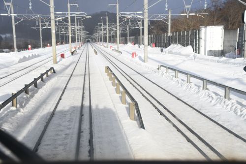 北海道は陽が差していた（記者撮影）