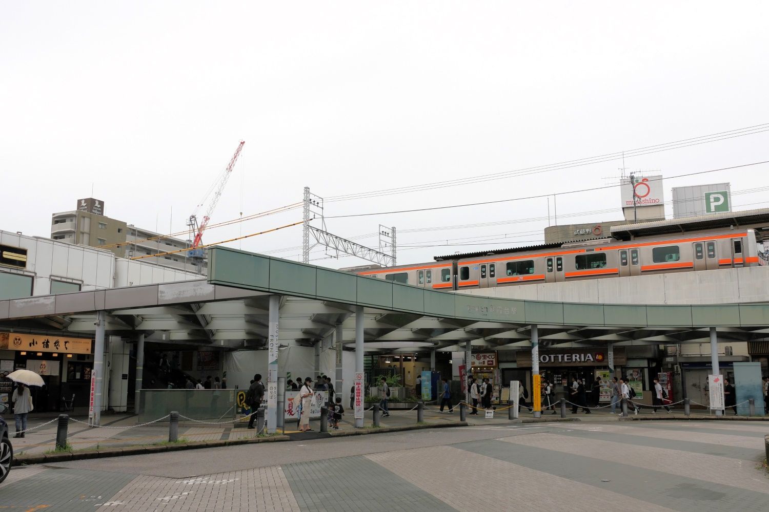 朝霞台駅北口は武蔵野線の北朝霞駅に隣接する（記者撮影）