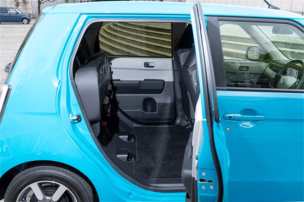 ホンダの軽乗用車クラスBEV「N-ONE e:」（写真：三木 宏章）