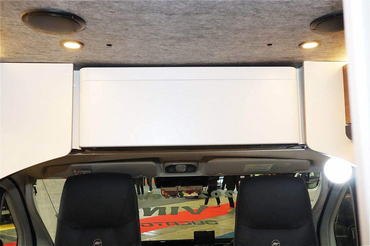 ジャパンキャンピングカーショー2026でトイファクトリーが発表した新型「ダヴィンチ6.0」（写真：筆者撮影）