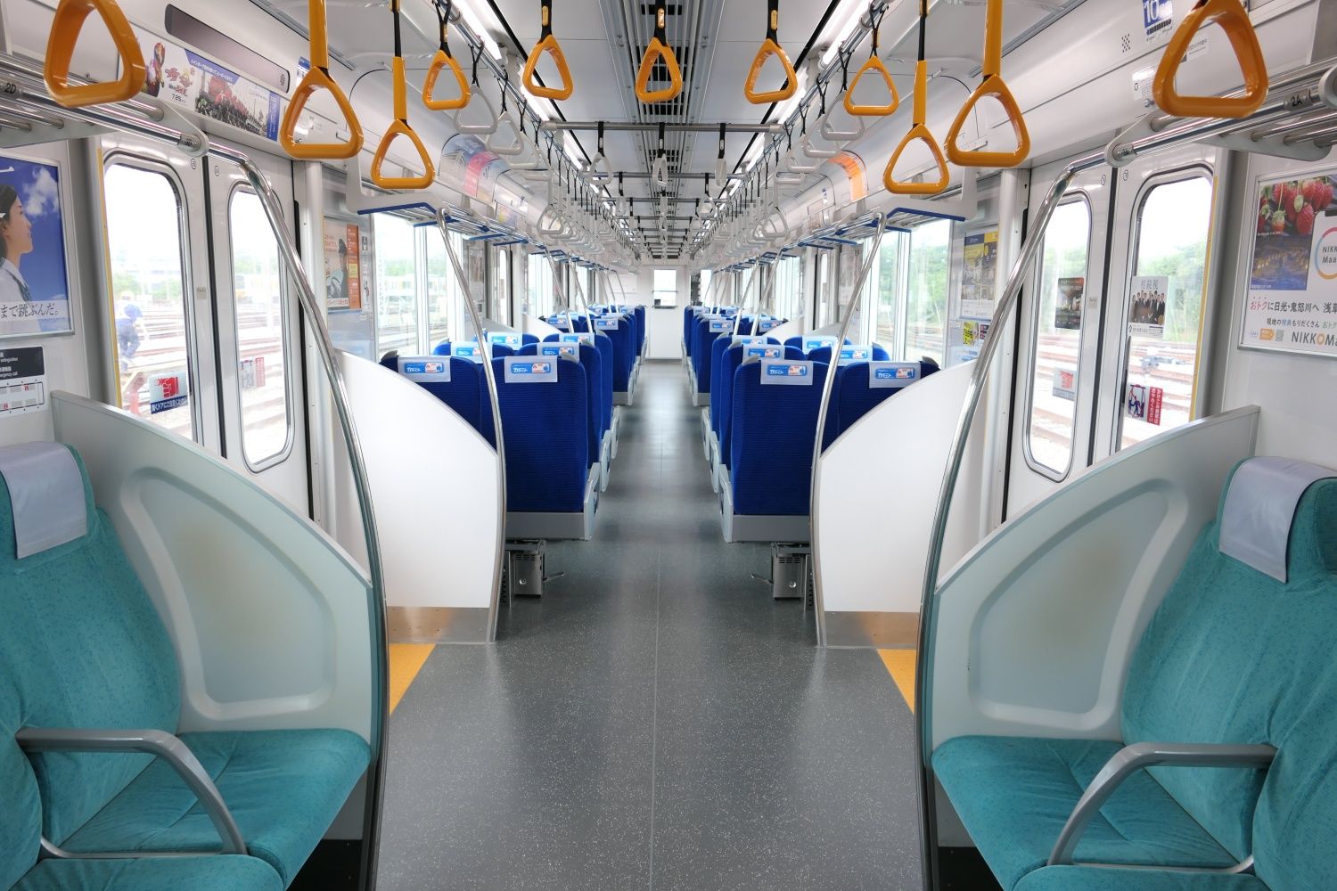 東武鉄道　50090型　車内
