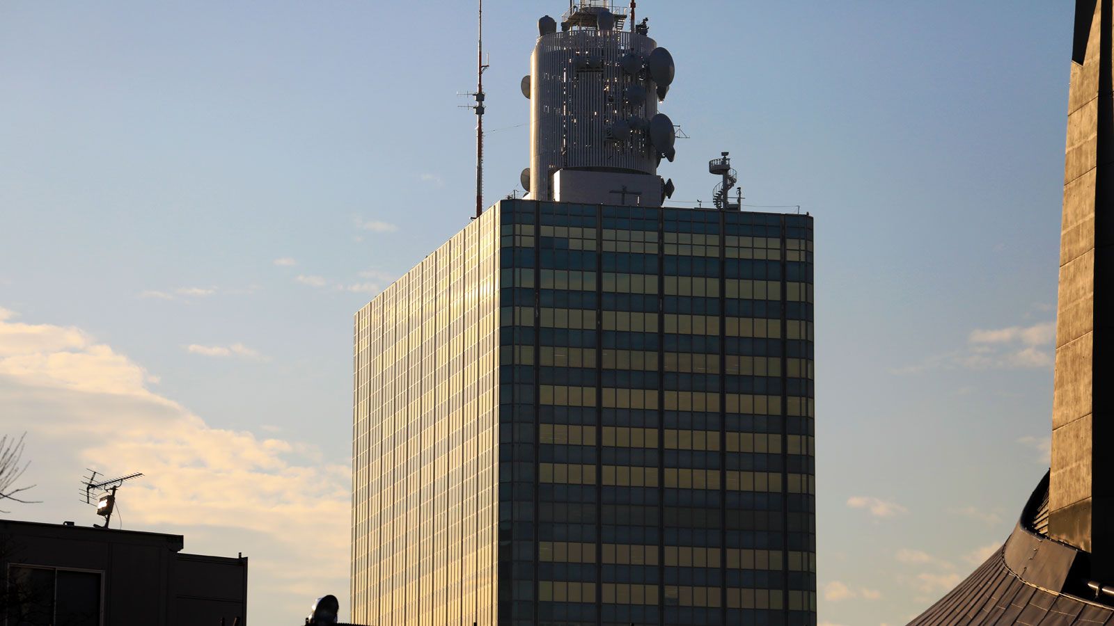 NHKに20年在籍した僕に見えた公共放送の役割 GALAC 東洋経済オンライン 経済ニュースの新基準