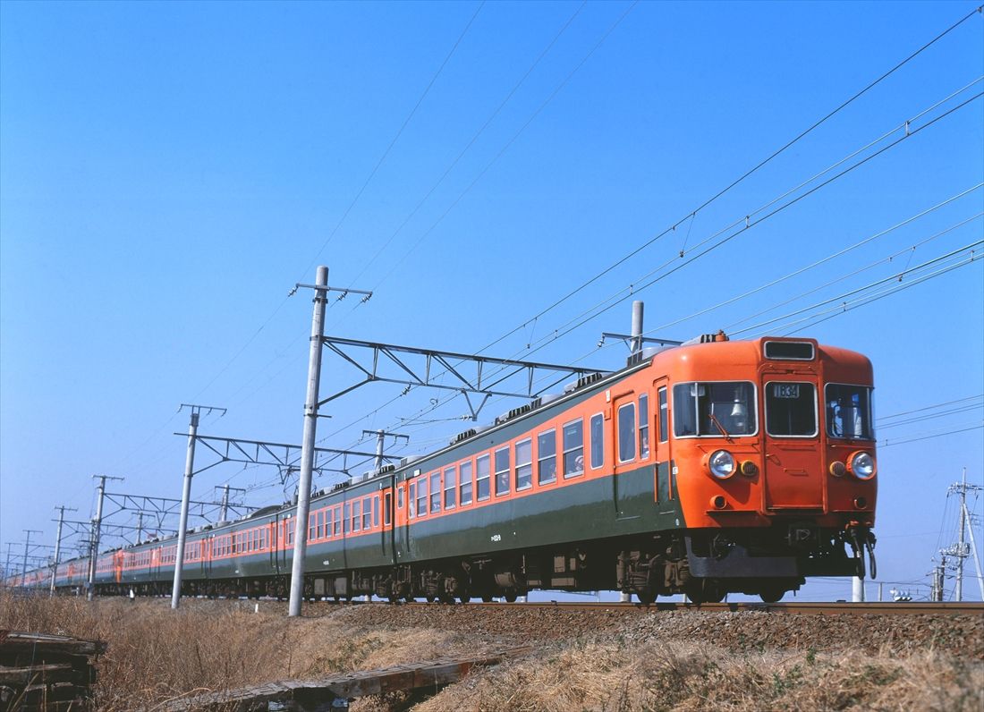 153系の急行「東海」（撮影：南正時）