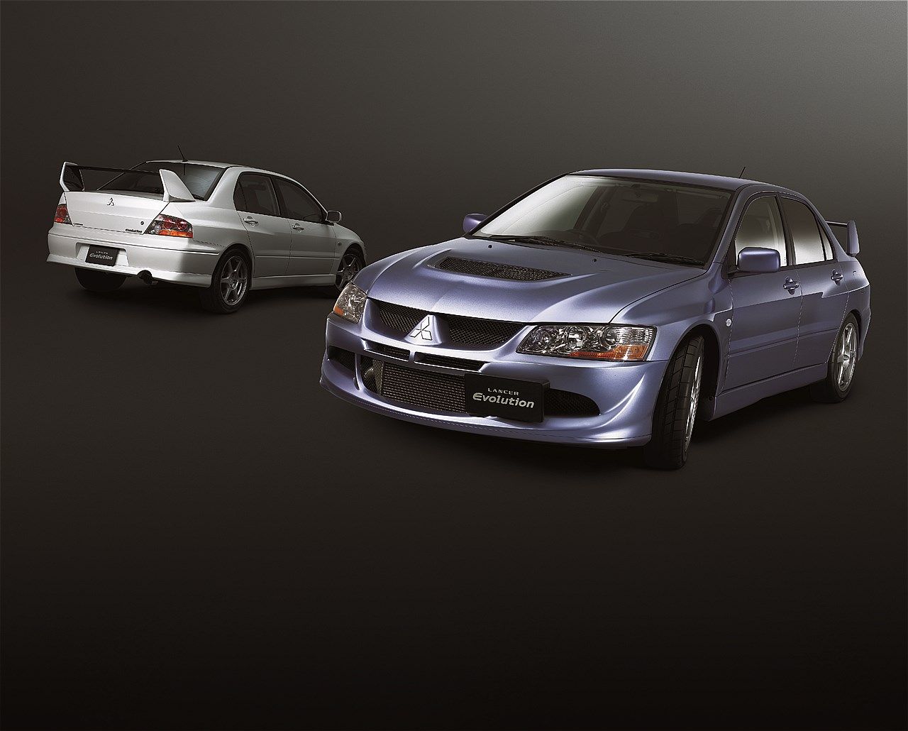 三菱「ランサーエボリューションⅧ」（写真：三菱自動車）