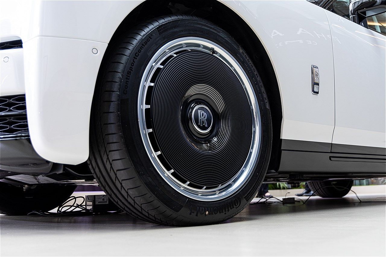 ファントム100周年イベント「BESPOKE EXPRESSIONS - ファントム100周年を祝して」の様子（写真：三木 宏章）