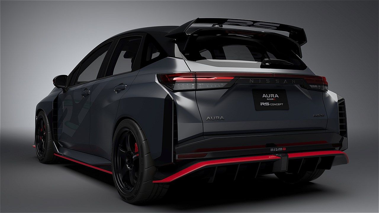 東京オートサロン2026で公開された日産「オーラNISMO RSコンセプト」（写真：日産自動車）