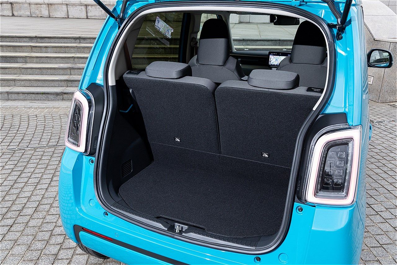 ホンダの軽乗用車クラスBEV「N-ONE e:」（写真：三木 宏章）