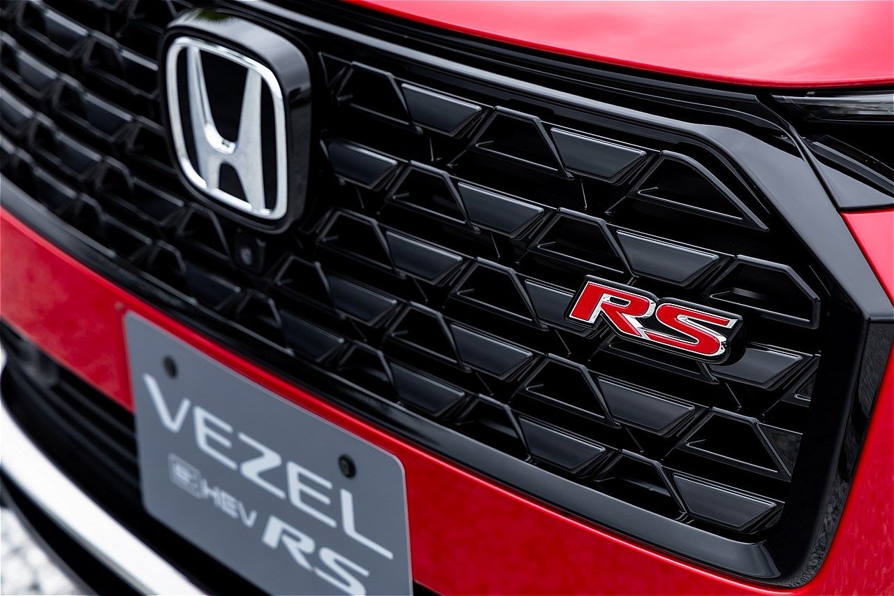 新グレード追加、ホンダ「ヴェゼル e:HEV RS」（写真：三木 宏章）