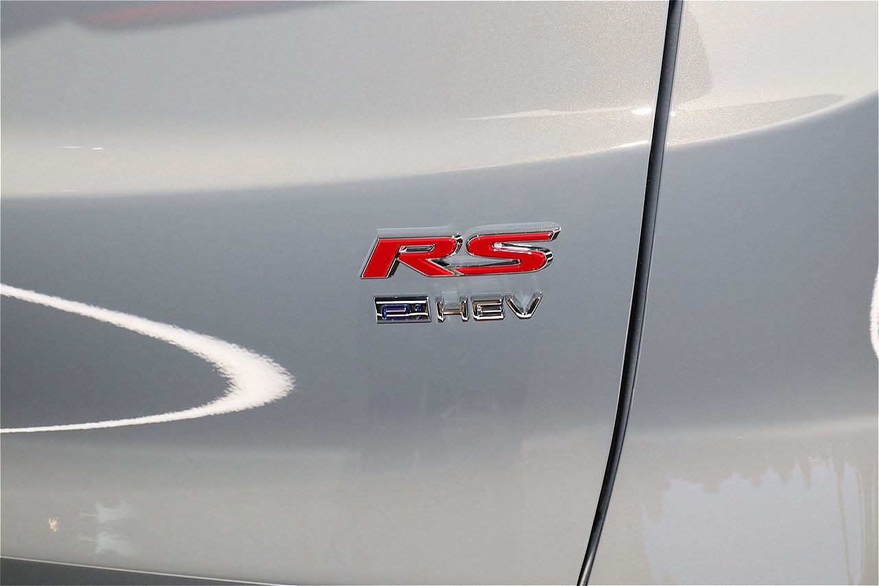 ジャパンモビリティショー2025に展示されたホンダの新型「CR-V e:HEV」（筆者撮影）