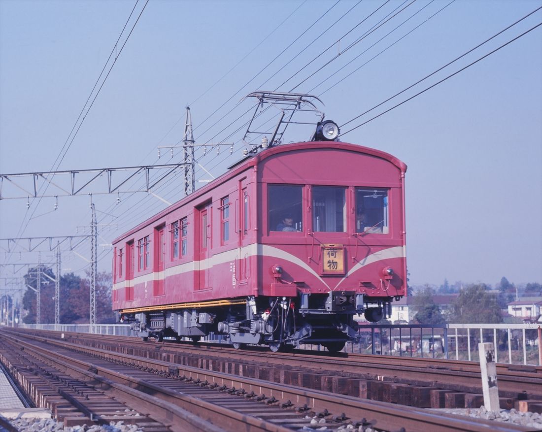 1970年代後半まで走っていた荷物電車のクモニ2（撮影：南正時）