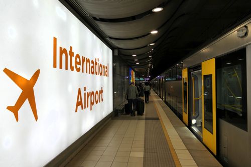 シドニートレインズの空港駅。改札を通過すると一律約1800円加算（筆者撮影）