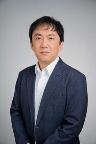 本間 輝彰